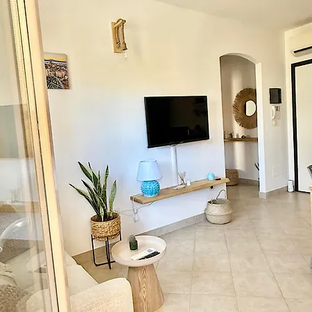 Casa I Colori Di Альгеро